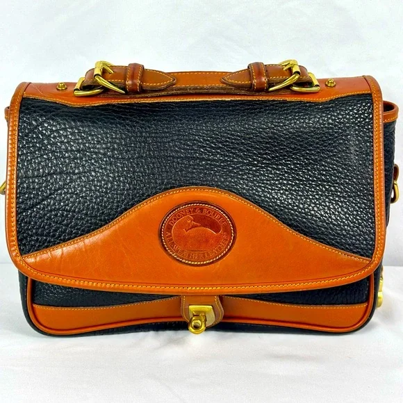 VINTAGE DOONEY AND BURKE PURSE - Picture 1 of 16